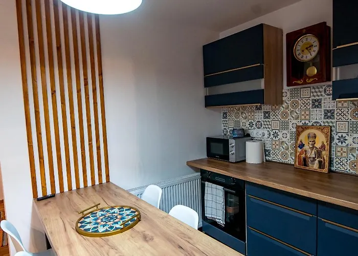 Апартаменти Mia House *